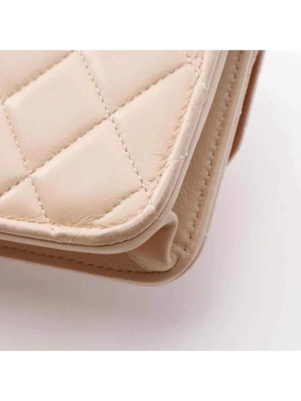 Chanel Shoulder Bag Quilted Beige Lambskin Phone Case Chain Wallet